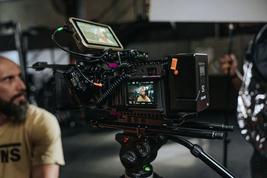 Filmmaking a velocidad monstruosa: Eric Shirk sobre grabar deportes de acción con el Shinobi 7 RX
