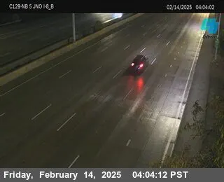 Live view of (C 129) I-5 : Just North Of I-8_B (C 129) I-5 : Just North Of I-8_B, California live camera view on VolveVision