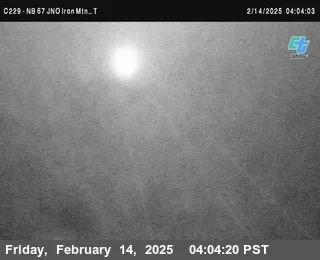Live view of (C 229) NB 67: Just North of Iron Mtn_Top (C 229) NB 67: Just North of Iron Mtn_Top, California live camera view on VolveVision