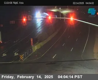Live view of (C153) EB 76 : East Vista Way (C153) EB 76 : East Vista Way, California live camera view on VolveVision