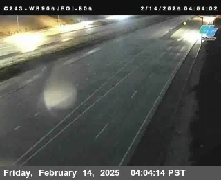 Vista en directo de (C243) I-905 : Justo al este de I-805 Vista en vivo de (C243) I-905 : Justo al este de I-805, California en VolveVision