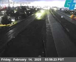 Vista en directo de FRE-41-AT RTE 99 IC Vista en vivo de FRE-41-AT RTE 99 IC, California en VolveVision