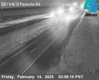 Vista en directo de FRE-5-N/O PANOCHE ROAD Vista en vivo de FRE-5-N/O PANOCHE ROAD, California en VolveVision