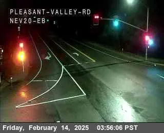 Vista en directo de Hwy 20 en Pleasant Valley Rd Vista en vivo de Hwy 20 en Pleasant Valley Rd, California en VolveVision