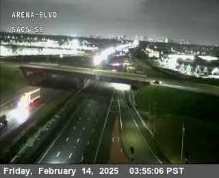 Vista en directo de Hwy 5 en Arena Blvd 2 Vista en vivo de Hwy 5 en Arena Blvd 2, California en VolveVision