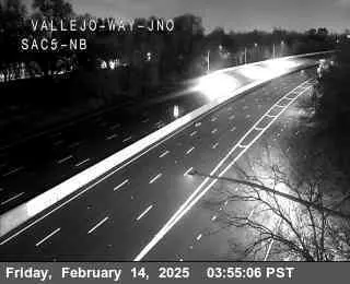 Live view of Hwy 5 at Vallejo Hwy 5 at Vallejo, California live camera view on VolveVision
