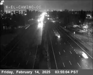 Vista en directo de Hwy 5 en W El Camino Vista en vivo de Hwy 5 en W El Camino, California en VolveVision