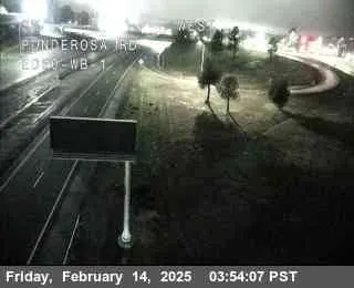 Vista en directo de Hwy 50 en Ponderosa 1 Vista en vivo de Hwy 50 en Ponderosa 1, California en VolveVision