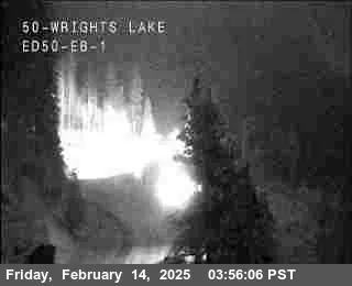 Vista en directo de Autovía 50 en Wrights Lake 1 Vista en vivo de Autovía 50 en Wrights Lake 1, California en VolveVision