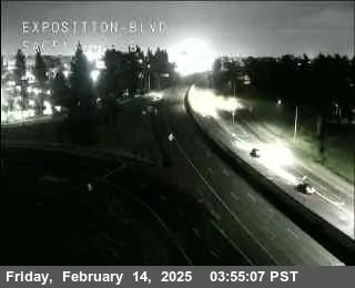 Vista en vivo de Hwy 51 en Exposition Blvd, California en VolveVision