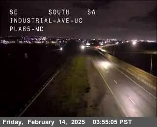 Vista en directo de Hwy 65 en Industrial Vista en vivo de Hwy 65 en Industrial, California en VolveVision