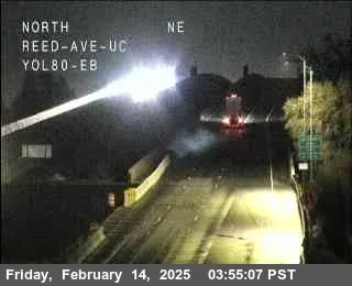 Vista en directo de Autopista 80 en Reed Vista en vivo de Autopista 80 en Reed, California en VolveVision