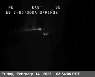 Vista en directo de Hwy 80 en Soda Springs EB Vista en vivo de Hwy 80 en Soda Springs EB, California en VolveVision