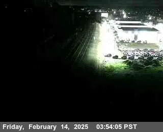 Vista en directo de Hwy 99 en Garner Lane 2 Vista en vivo de Hwy 99 en Garner Lane 2, California en VolveVision