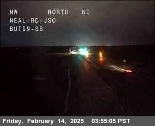 Vista en directo de Hwy 99 en Neal Vista en vivo de Hwy 99 en Neal, California en VolveVision