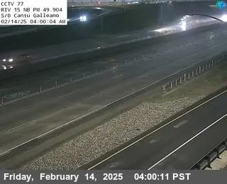 Vista en directo de I-15 : (77) S de Cantu Galleano Vista en vivo de I-15 : (77) S de Cantu Galleano, California en VolveVision