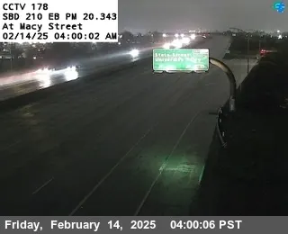 Vista en vivo de I-210 : (178) Oeste de Macy, California en VolveVision