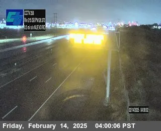 I-215 : (258) Southbound North of Nuevo Road, California live camera view on VolveVision