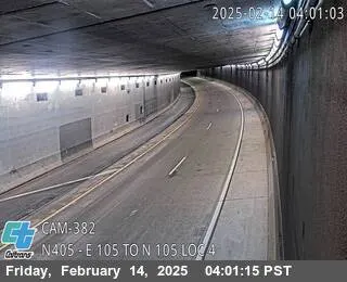 I-405 : (382) E 105 TO N 405 LOC4, California live camera view on VolveVision