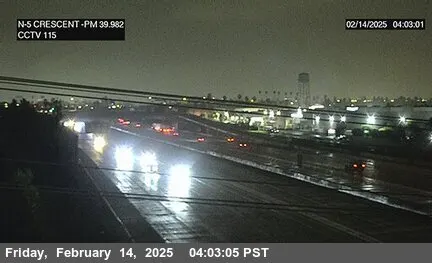 Vista en directo de I-5 : (115) Crescent Vista en vivo de I-5 : (115) Crescent, California en VolveVision