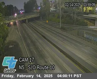 Vista en directo de I-5 : (17) Sur de I-10 Vista en vivo de I-5 : (17) Sur de I-10, California en VolveVision