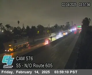 Vista en directo de I-5 : (576) Norte de I-605 Vista en vivo de I-5 : (576) Norte de I-605, California en VolveVision