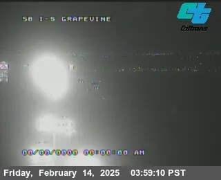 Vista en directo de Cámara en Vivo de Tráfico KER-5 en Grapevine UC Vista en vivo de Cámara en Vivo de Tráfico KER-5 en Grapevine UC, California en VolveVision