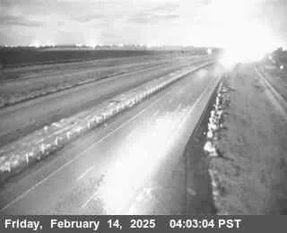 Live view of Live Traffic Webcam NB SR-99 S/O Buchanan Hollow Rd Live Traffic Webcam NB SR-99 S/O Buchanan Hollow Rd, California live camera view on VolveVision