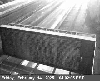 Live view of SB I-5 N/O Hammer Lane SB I-5 N/O Hammer Lane, California live camera view on VolveVision
