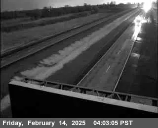 Live view of SB I-5 Sac/SJ County Line SB I-5 Sac/SJ County Line, California live camera view on VolveVision