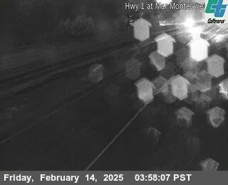 Vista en vivo de SR-1: al sur de Mar Monte Ave, California en VolveVision