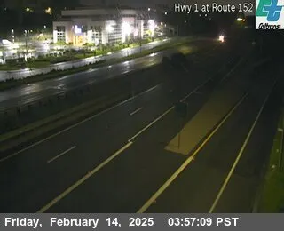 Vista en vivo de SR-1 : SR-152 Salida hacia el sur, California en VolveVision
