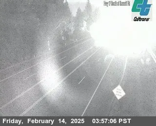 Vista en directo de SR-17 : Al sur de Summit Road Vista en vivo de SR-17 : Al sur de Summit Road, California en VolveVision