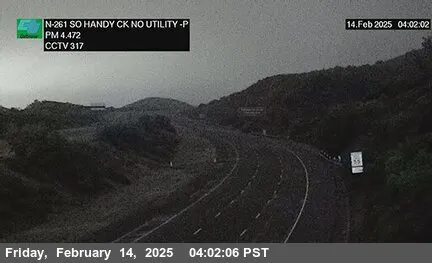 Live view of SR-261 : 1500 Meters South of Handy Creek Road SR-261 : 1500 Meters South of Handy Creek Road, California live camera view on VolveVision