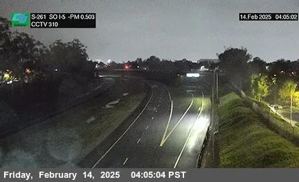 SR-261 : 200 Meters South of I-5, California live camera view on VolveVision