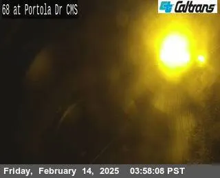 Vista en vivo de SR-68 : Al este de Portola Drive, California en VolveVision