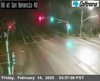 Vista en directo de SR-68 : Camino San Benancio Vista en vivo de SR-68 : Camino San Benancio, California en VolveVision