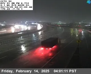 Live view of SR-91 : (32) 0.3 Miles East of Main Street SR-91 : (32) 0.3 Miles East of Main Street, California live camera view on VolveVision
