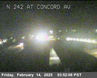 Vista en directo de TV826 -- SR-242 : EN AVENIDA CONCORD Vista en vivo de TV826 -- SR-242 : EN AVENIDA CONCORD, California en VolveVision