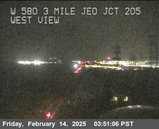 Vista en directo de TV842 -- I-580: Justo al este de I-205 Vista en vivo de TV842 -- I-580: Justo al este de I-205, California en VolveVision