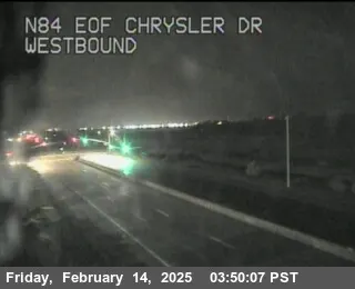 Vista en vivo de TV946 -- SR-84: Este de Chrysler Drive, California en VolveVision