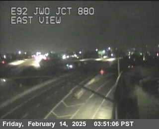Vista en vivo de TVE14 -- SR-92: Justo al Oeste de I-880, California en VolveVision