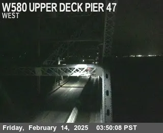 Vista en vivo de TVR04 -- I-580 : Nivel Superior Muelle 47, California en VolveVision