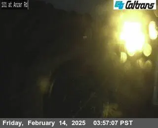 Vista en vivo de EE. UU.-101 : Anzar Rd, California en VolveVision