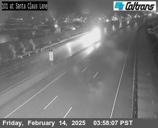 Vista en vivo de US-101 : Calle Santa Claus, California en VolveVision