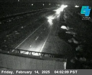 Vista en directo de WB SR 132 E/O I-580 Vista en vivo de WB SR 132 E/O I-580, California en VolveVision
