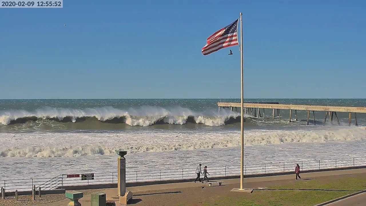 Pacifica Municipal Pier live camera view on VolveVision