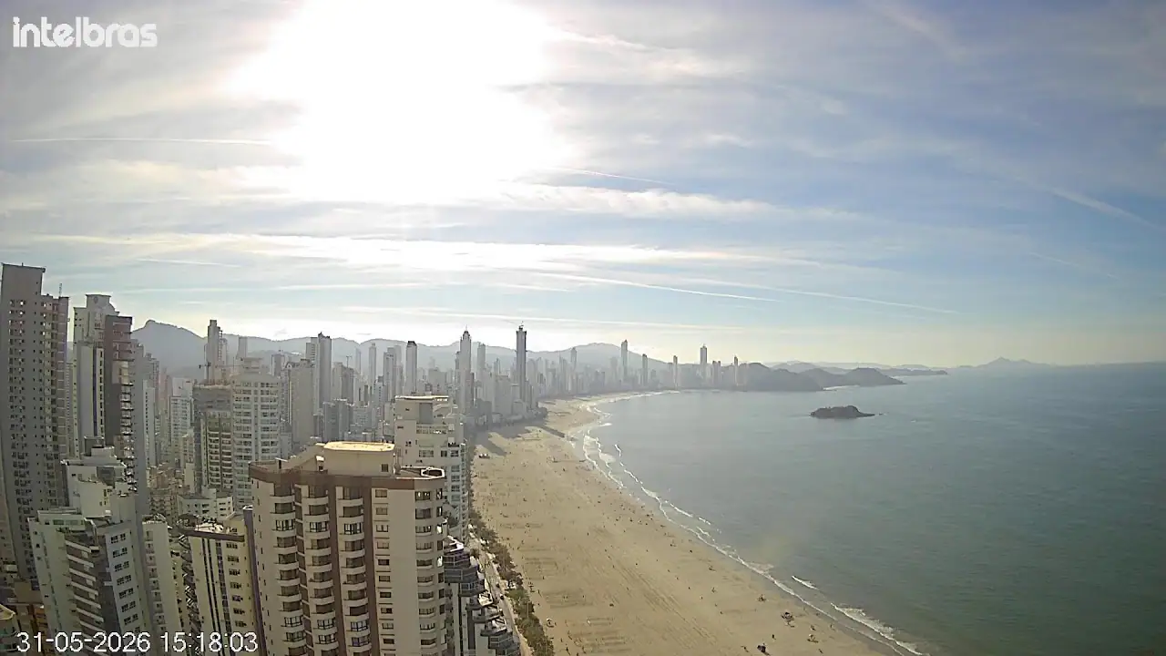 Vista en vivo de Cámara en Vivo de Avenida Atlântica, SC, Balneário Camboriú en VolveVision