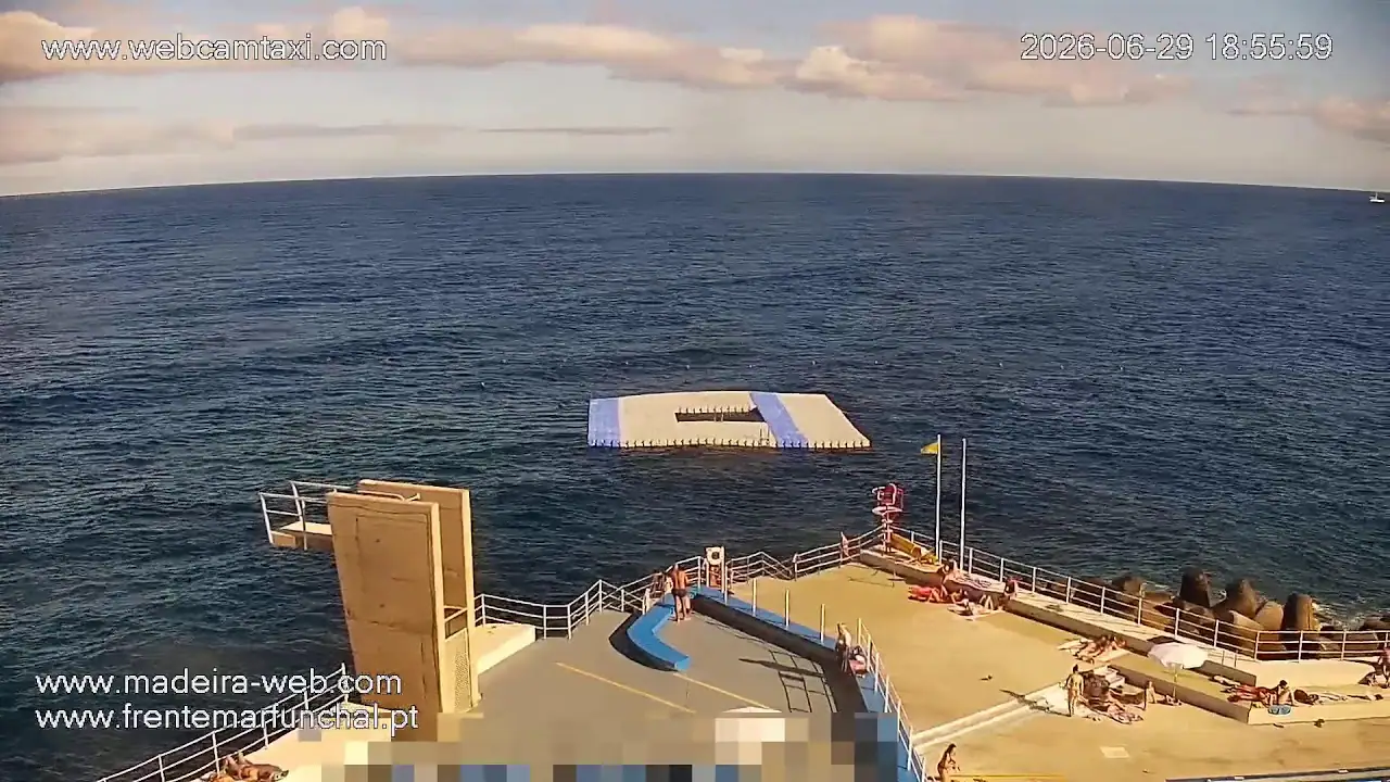 Lido Beach Cam, Funchal