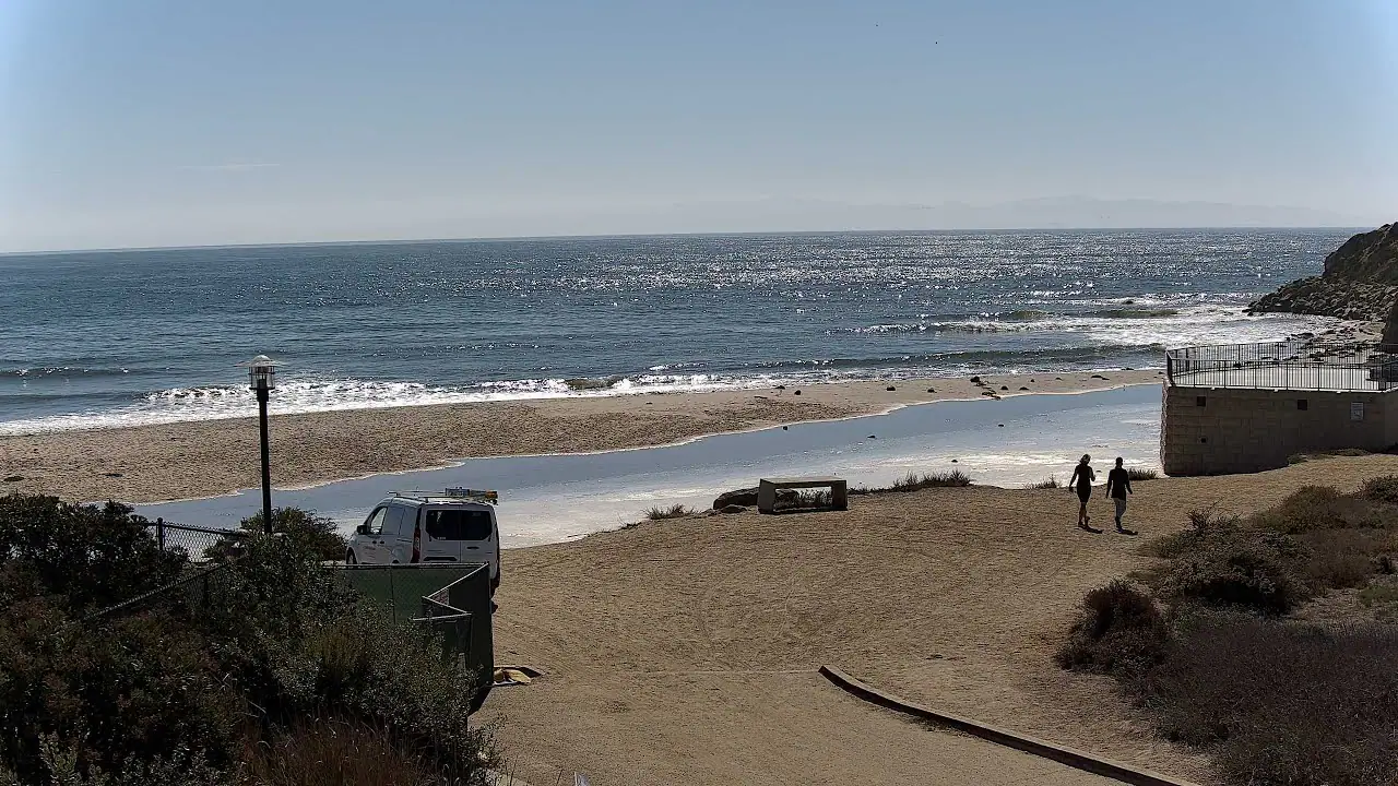 Campus Point Surf Cam, CA, Santa Barbara County live camera view on VolveVision